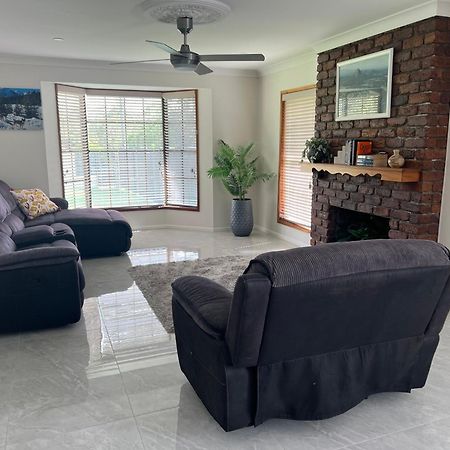 Ark Accommodation Glass House Mountains Esterno foto