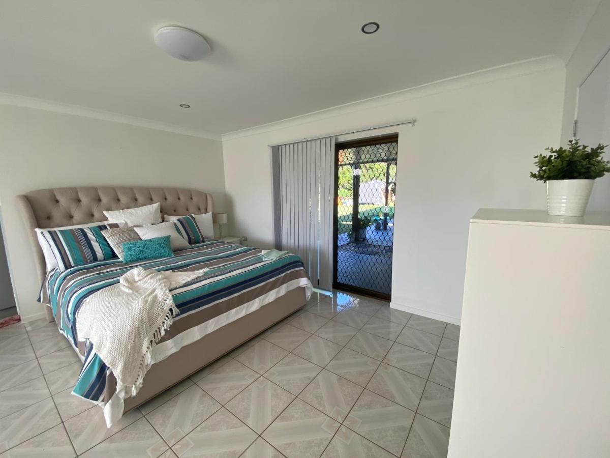 Ark Accommodation Glass House Mountains Esterno foto